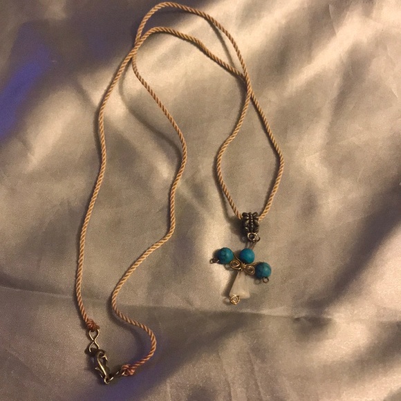 Jewelry - Beaded cross necklace